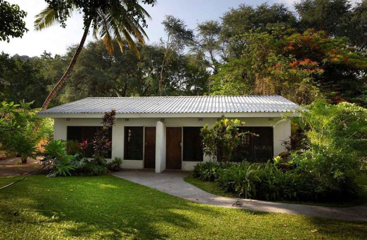 Norman Carr Cottage Monkey Bay Zewnętrze zdjęcie